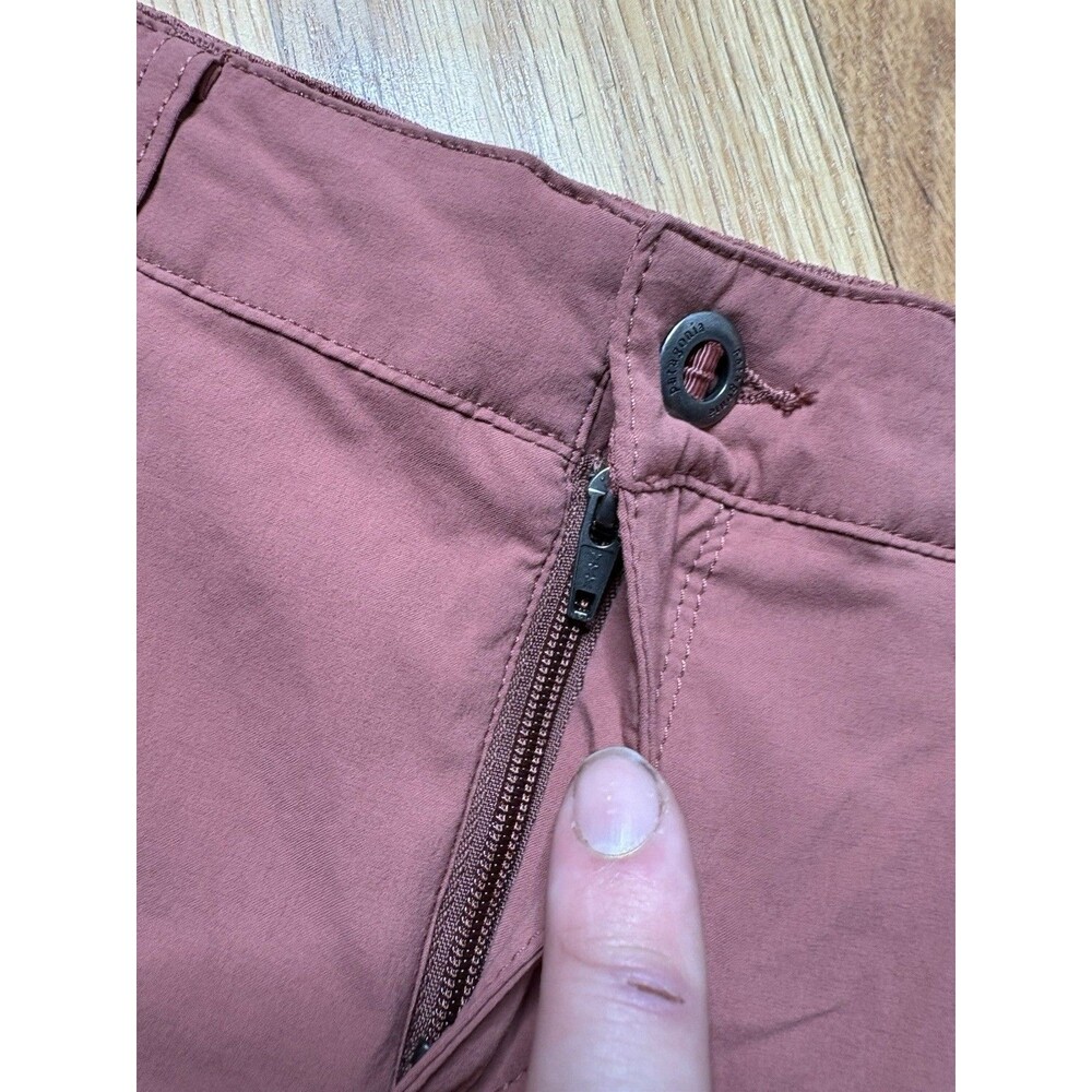 Patagonia Quandary Shorts Women Size 4 Rosehip 5" Outdoor Lightweight Hiking - Picture 2 of 9